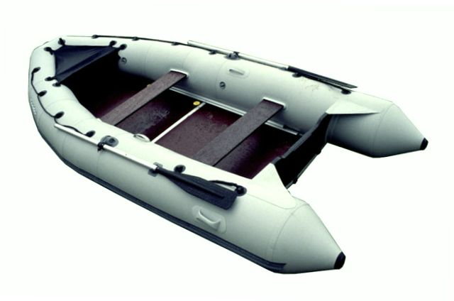Лодка надувная "Leader 380" темнозеленая 2005г УЦЕНКА!